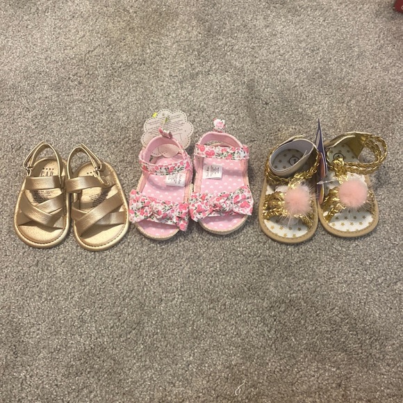 Set of 3 summer baby sandals - Picture 1 of 7